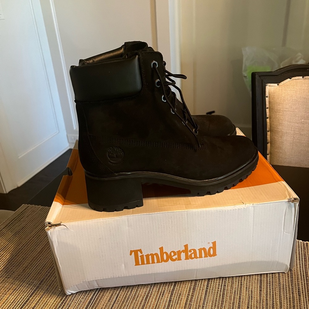 Timberland Black Nubuck Lug Heel Ankle Boots